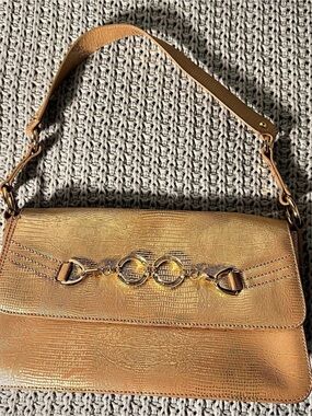 Charlie Lapson Shoulder Bag in Gold